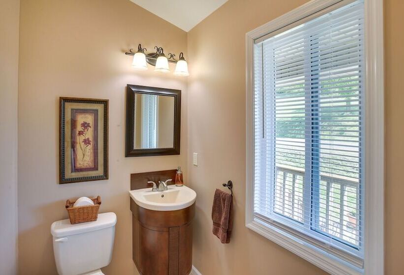 Serene Granville Home W/ Cumberland River Views!