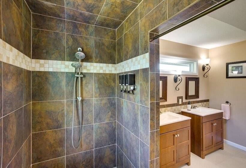 Serene Granville Home W/ Cumberland River Views!