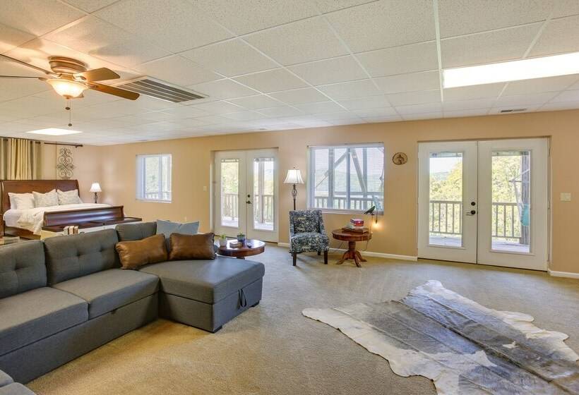 Serene Granville Home W/ Cumberland River Views!