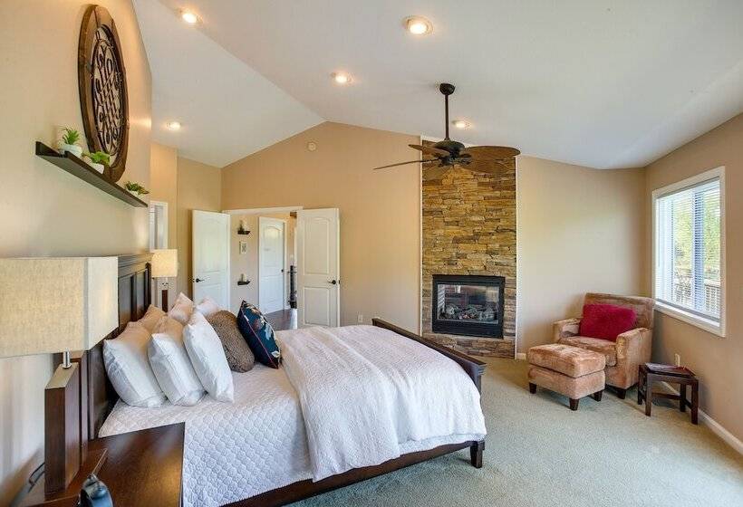 Serene Granville Home W/ Cumberland River Views!