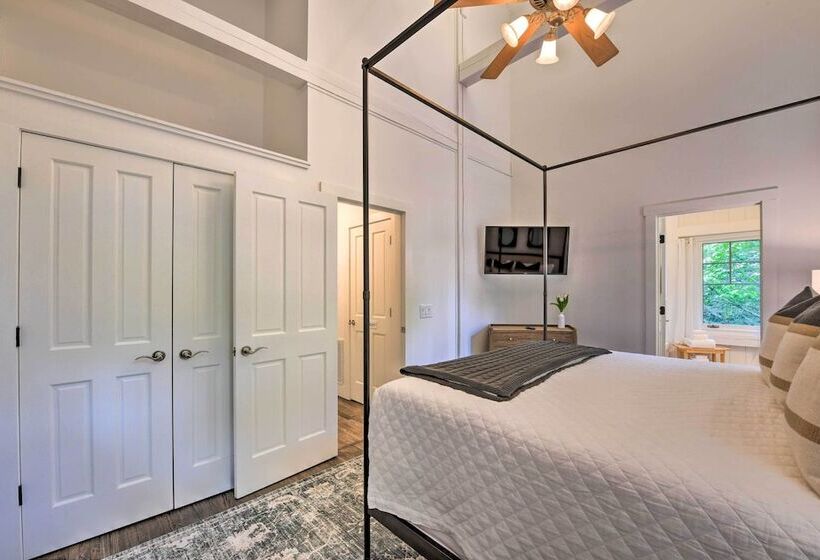 Cashiers Getaway W/ Decks & Golf Course Views