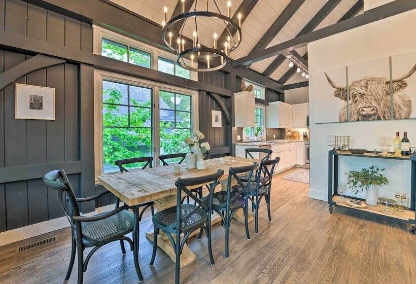 Cashiers Getaway W/ Decks & Golf Course Views