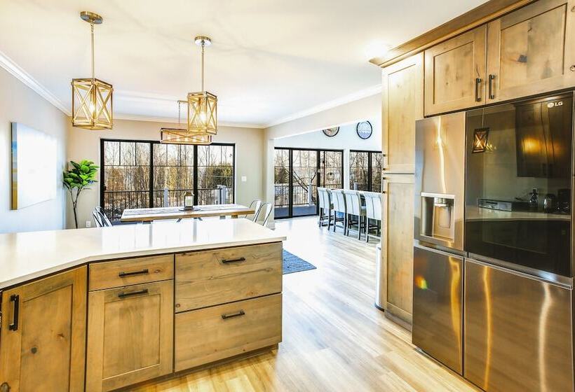 Suttons Bay Home W/ Fire Pit & Lake Views!