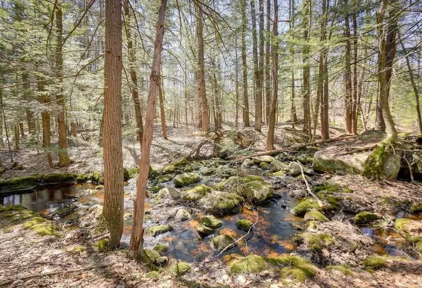 Stunning Wells Home W/ Fire Pit & Porch!