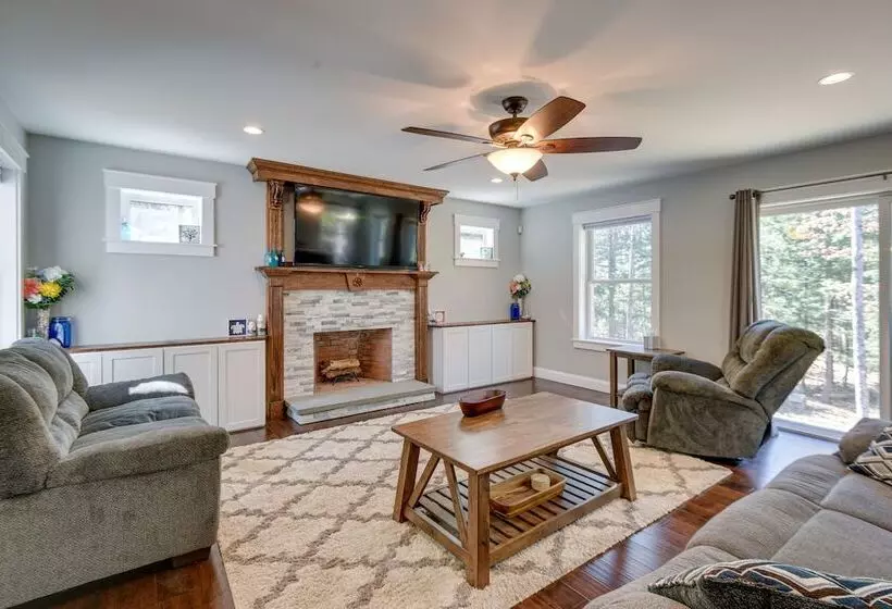 Stunning Wells Home W/ Fire Pit & Porch!