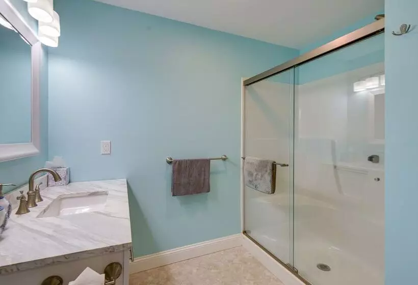 Stunning Wells Home W/ Fire Pit & Porch!