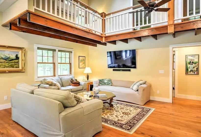 Sugar Berry Remodeled Laughlintown Craftsman Home!