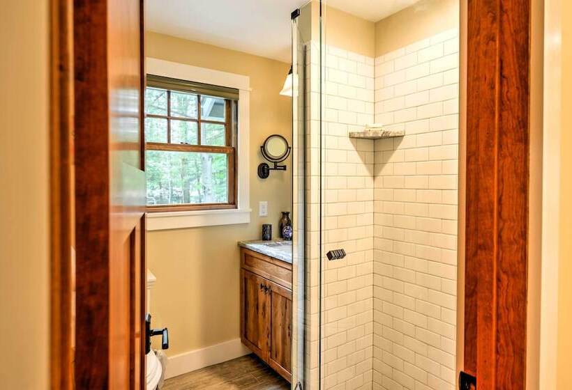 Sugar Berry Remodeled Laughlintown Craftsman Home!