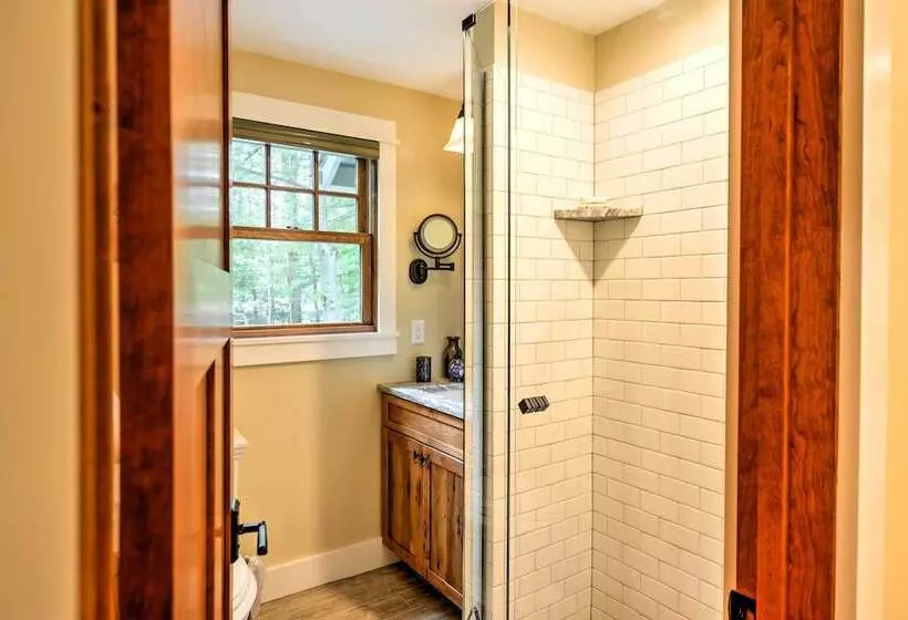 Sugar Berry Remodeled Laughlintown Craftsman Home!