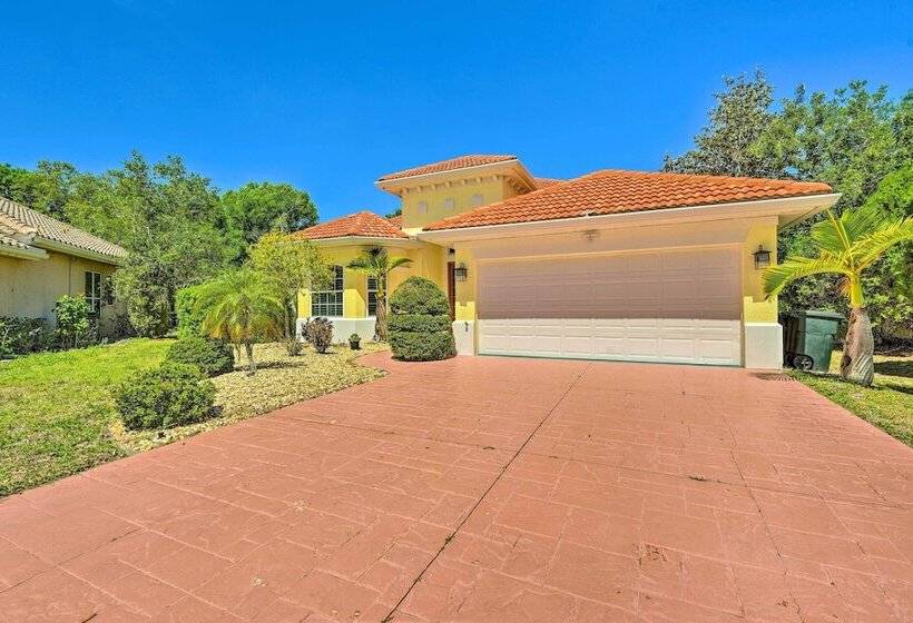 Sun Soaked Sarasota Oasis W/ Pool & Hot Tub!