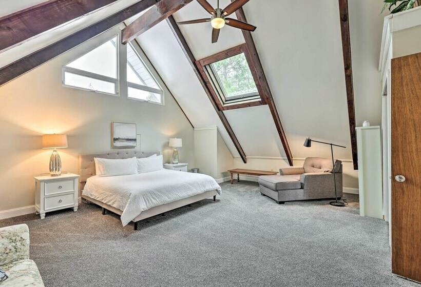 The Valley View: Pine Mountain Lake Cabin