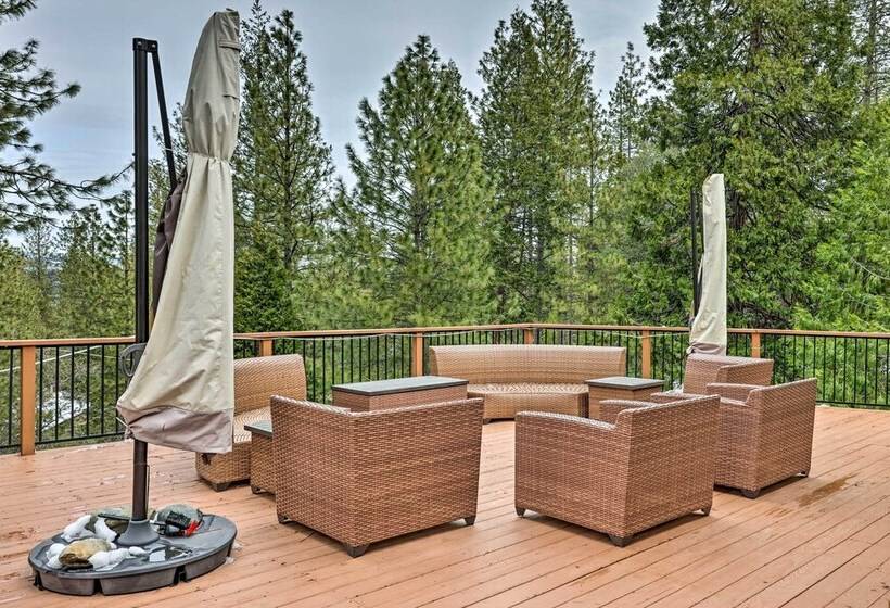 The Valley View: Pine Mountain Lake Cabin