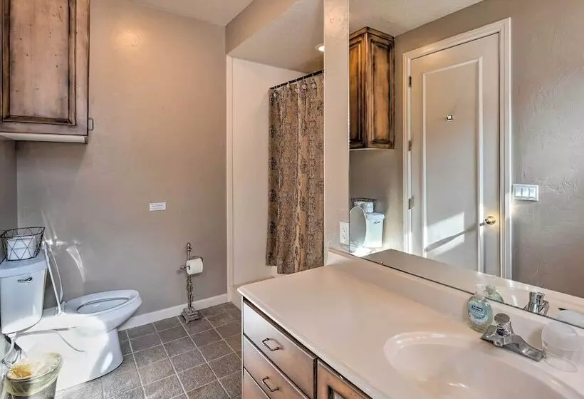 Vivid Twin Falls Retreat W/ Snake River Views