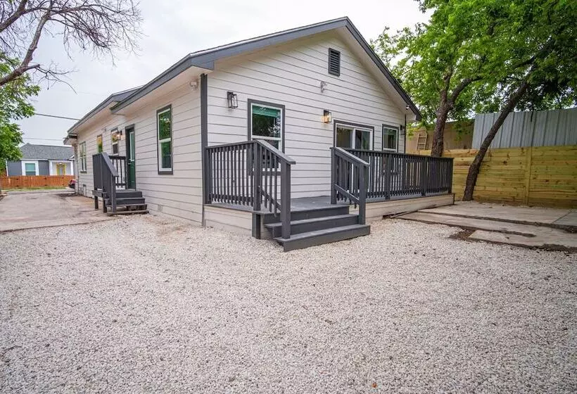 Your Dream Stay 4br/2ba Near Downtown & Riverwalk