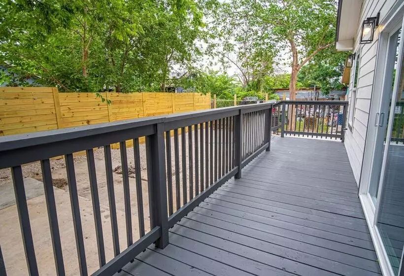Your Dream Stay 4br/2ba Near Downtown & Riverwalk