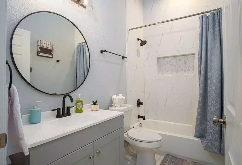 Your Dream Stay 4br/2ba Near Downtown & Riverwalk