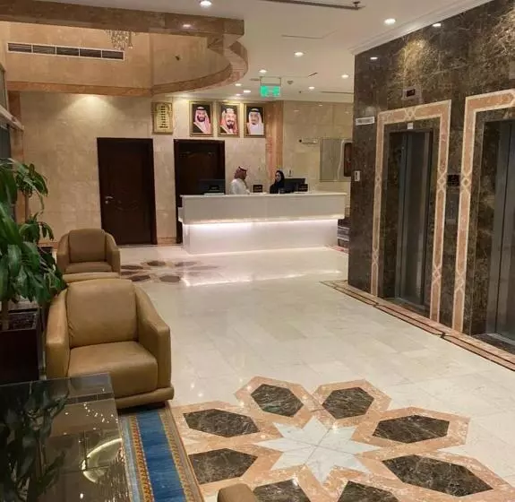 هتل Plaza Inn Ohud