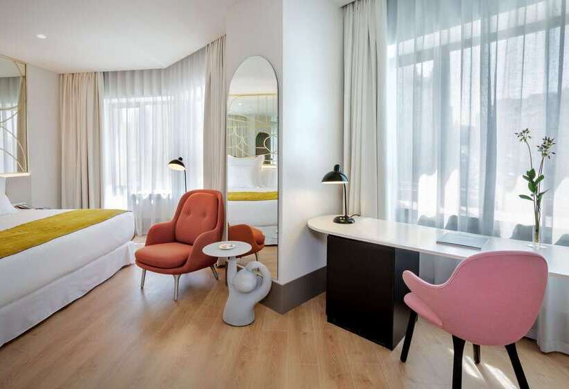 هتل Barcelo Torre De Madrid