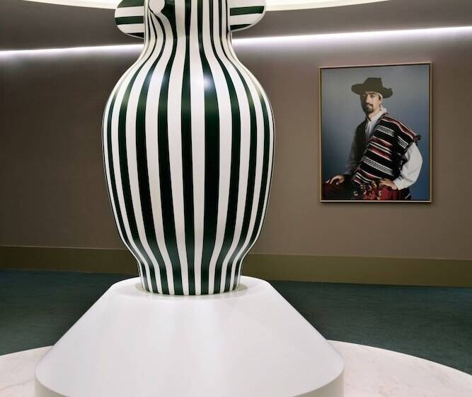 هتل Barcelo Torre De Madrid