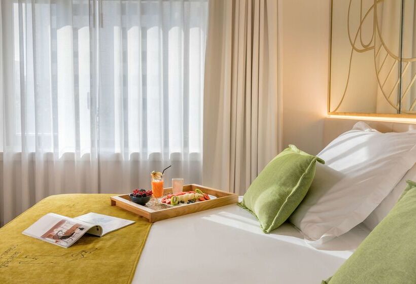 هتل Barcelo Torre De Madrid