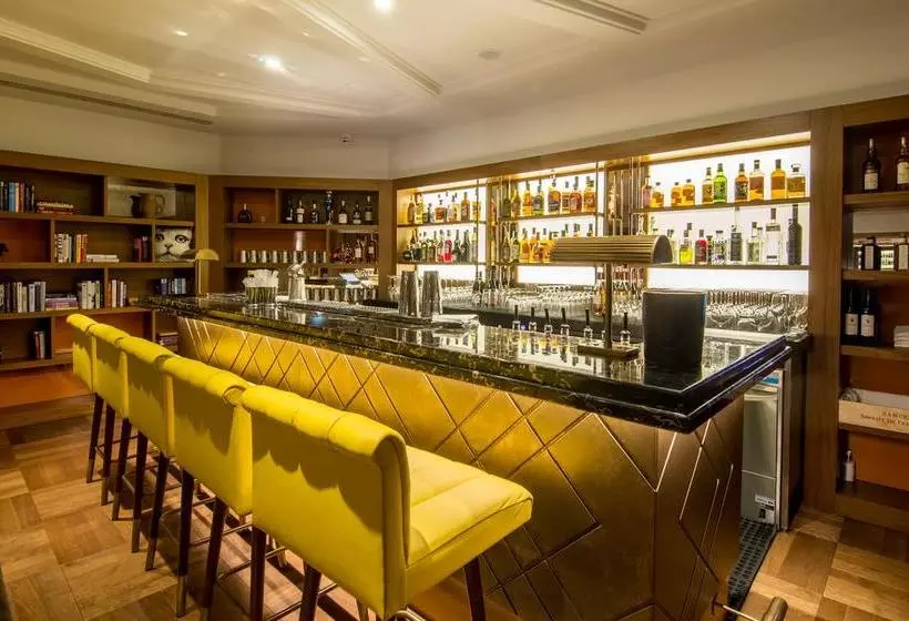 هتل Devonshire Club
