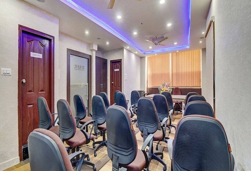 Fabhotel Rms Comforts   Nr Yeshwantpur Railway Station