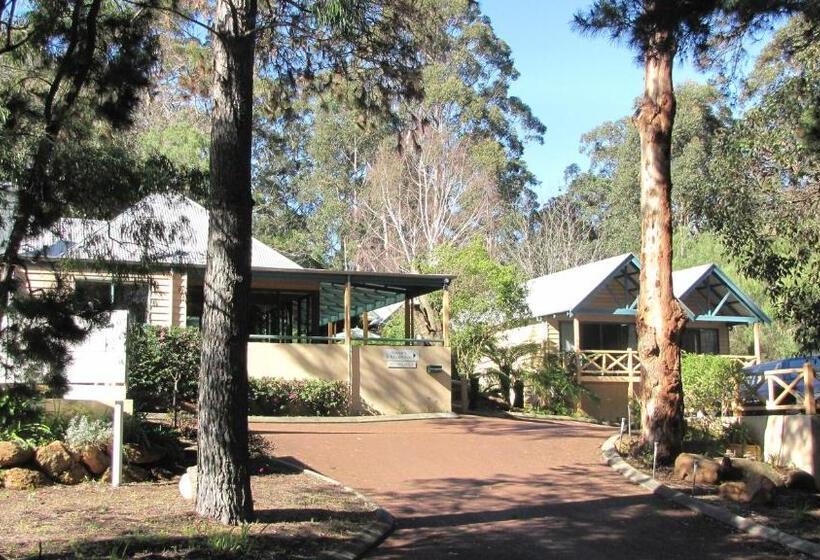 فندق Heritage Trail Lodge