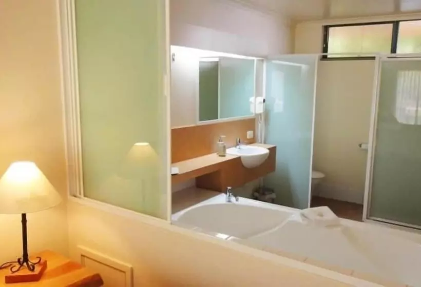 ホテル Heritage Trail Lodge