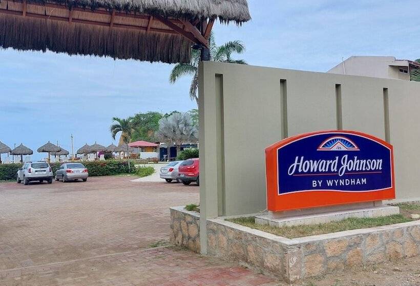 فندق Howard Johnson By Wyndham Montanita