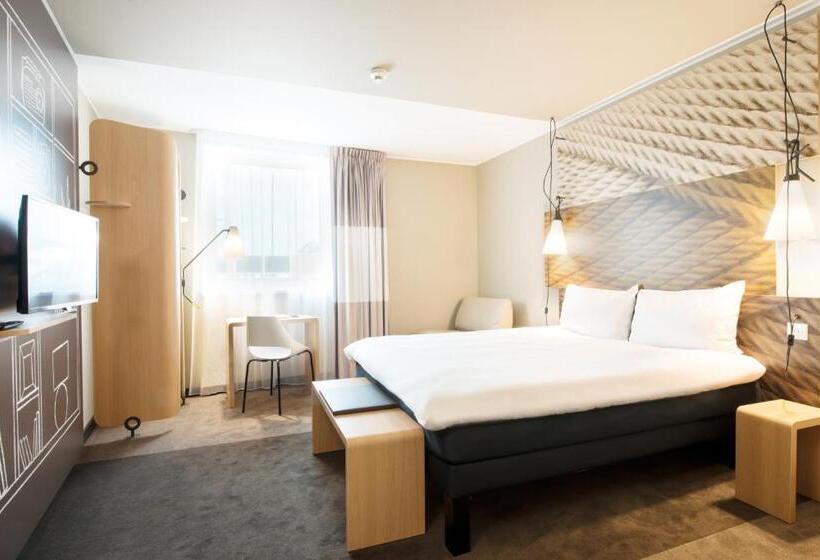 هتل Ibis Gdansk Stare Miasto