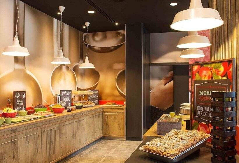 هتل Ibis Gdansk Stare Miasto