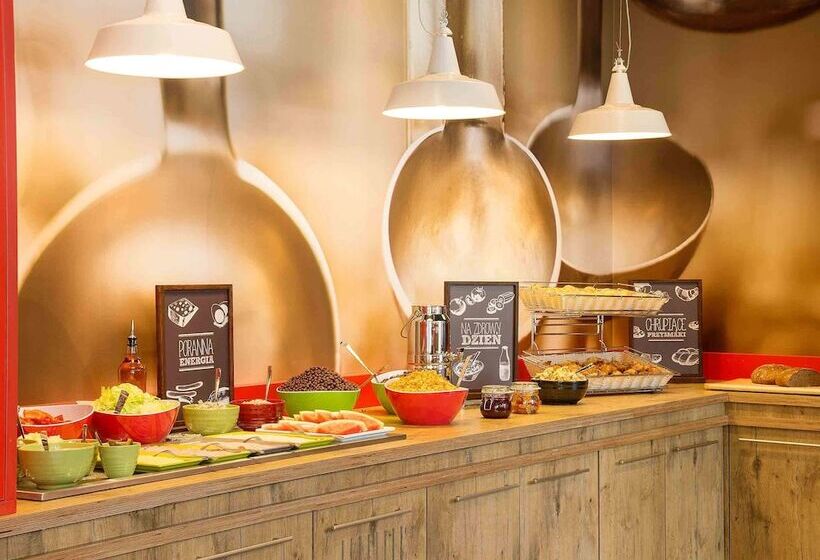 هتل Ibis Gdansk Stare Miasto