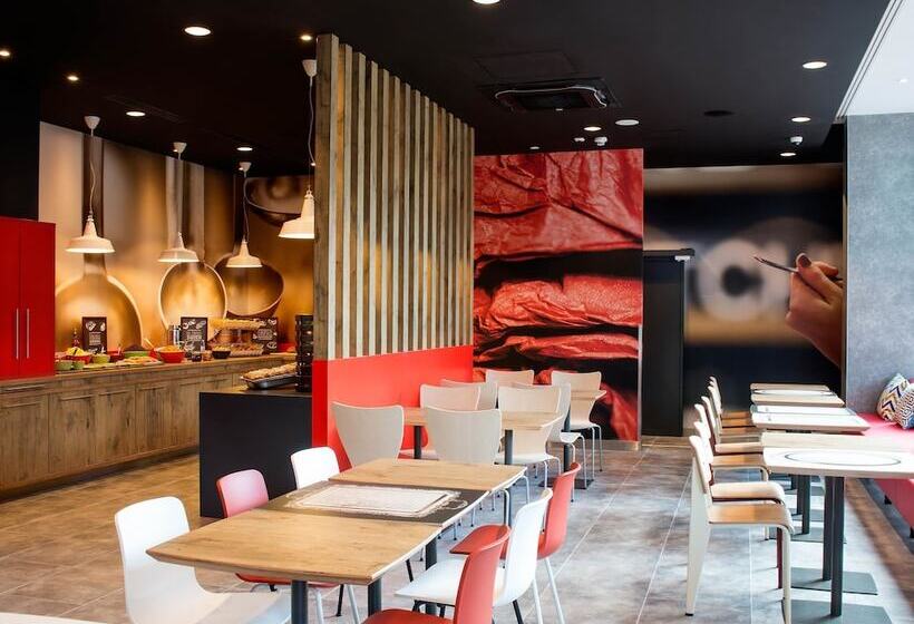 هتل Ibis Gdansk Stare Miasto