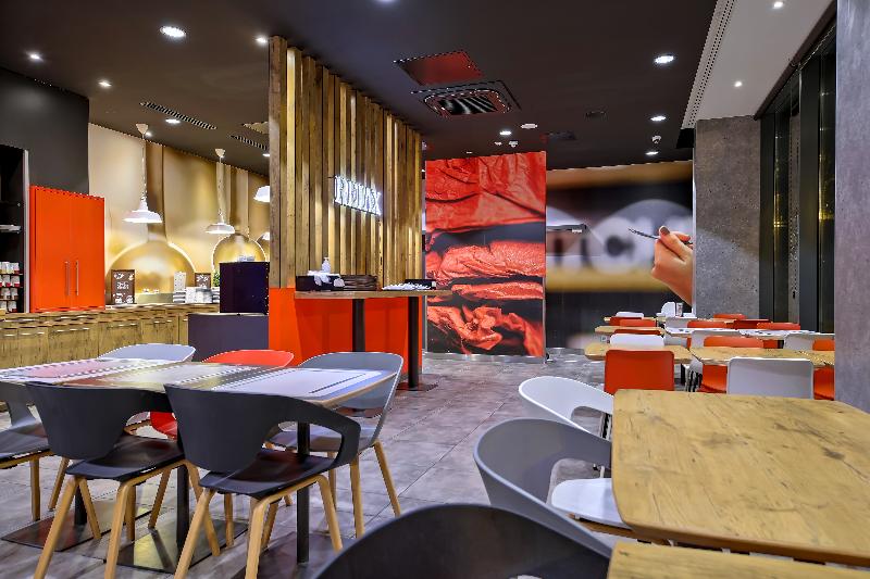 هتل Ibis Gdansk Stare Miasto