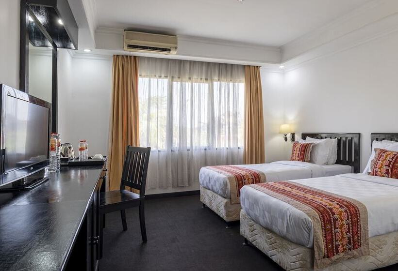 בית מלון כפרי Jimbarwana