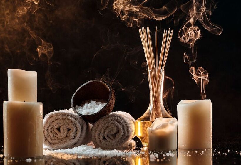 هتل Millennium Hail