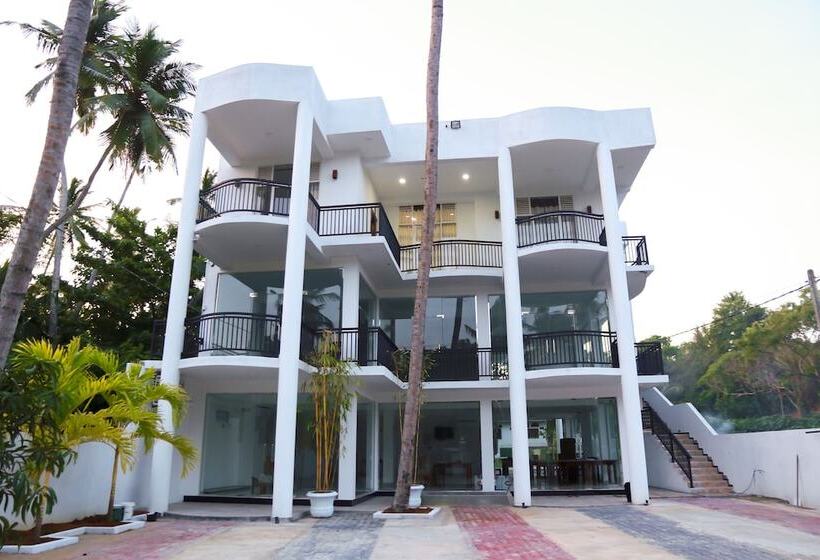 Отель Muthu Resort