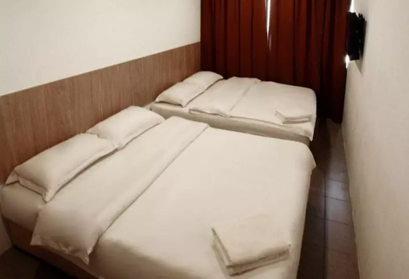ホテル Place2stay   Airport