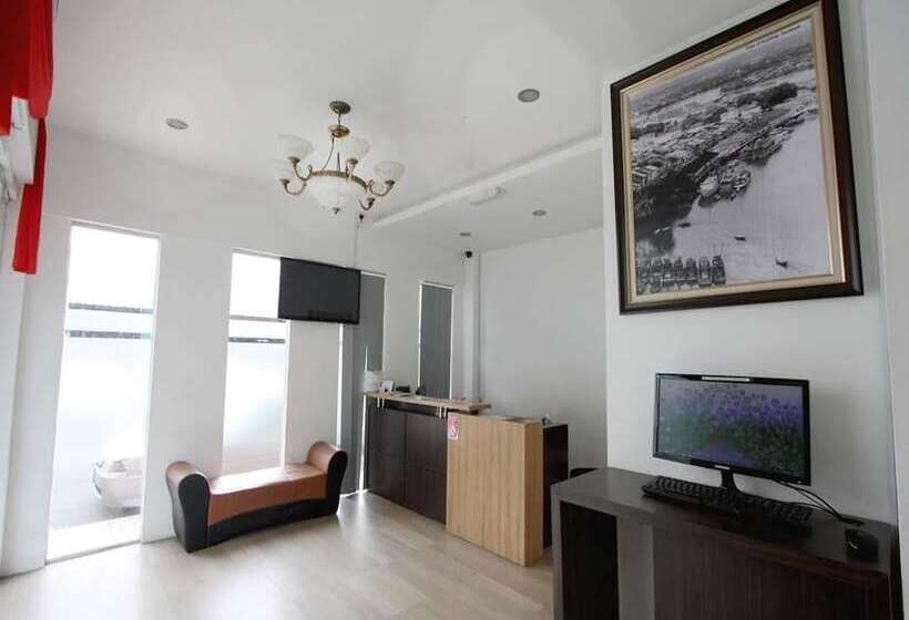 호텔 Place2stay   Airport