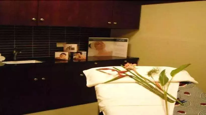 هتل Rlj Kendeja Resort And Villas