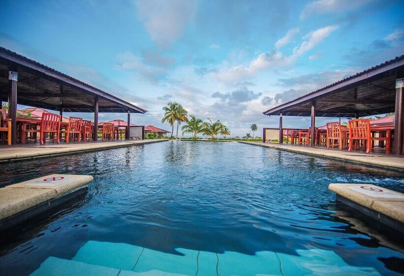 هتل Rlj Kendeja Resort And Villas