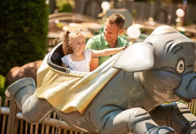 ホテル Vakantiepark Slagharen