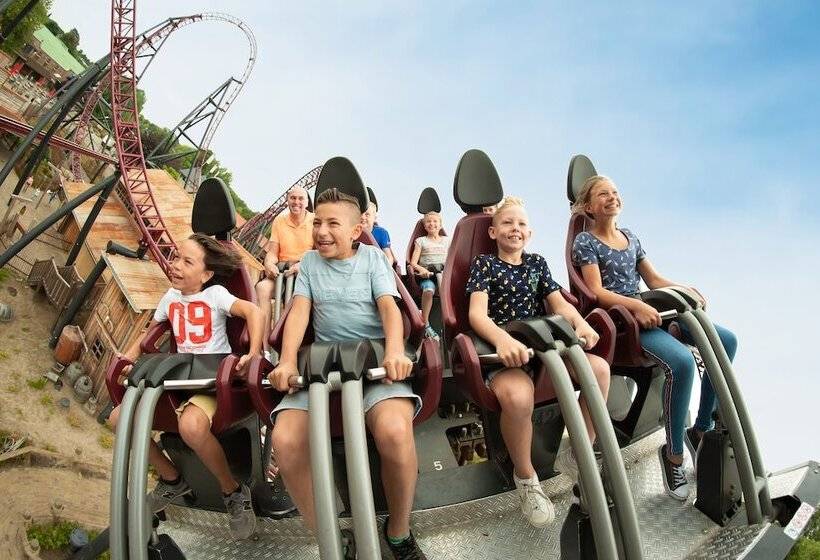 בית מלון כפרי Vakantiepark Slagharen