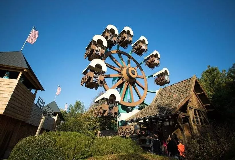 ホテル Vakantiepark Slagharen