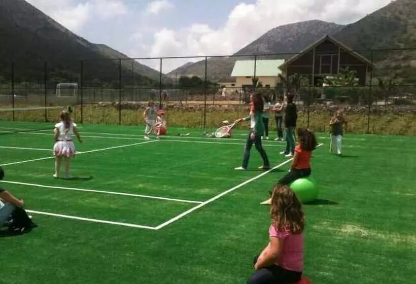 Lefkoritis Resort
