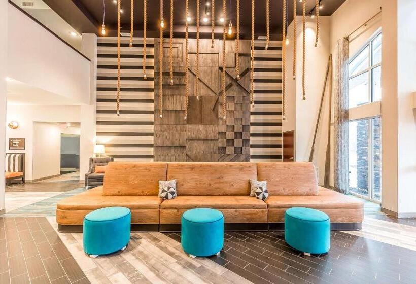 Marina Bay Hotel & Suites, Ascend Hotel Collection