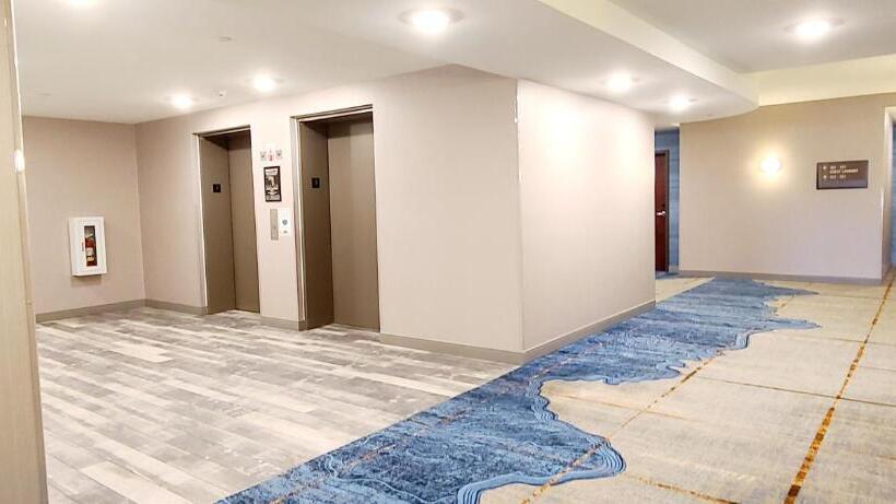 Marina Bay Hotel & Suites, Ascend Hotel Collection