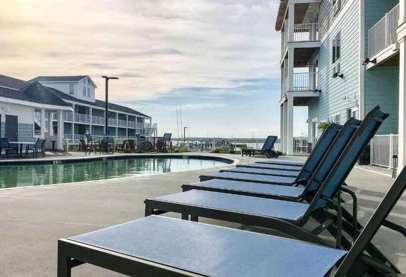 Marina Bay Hotel & Suites, Ascend Hotel Collection