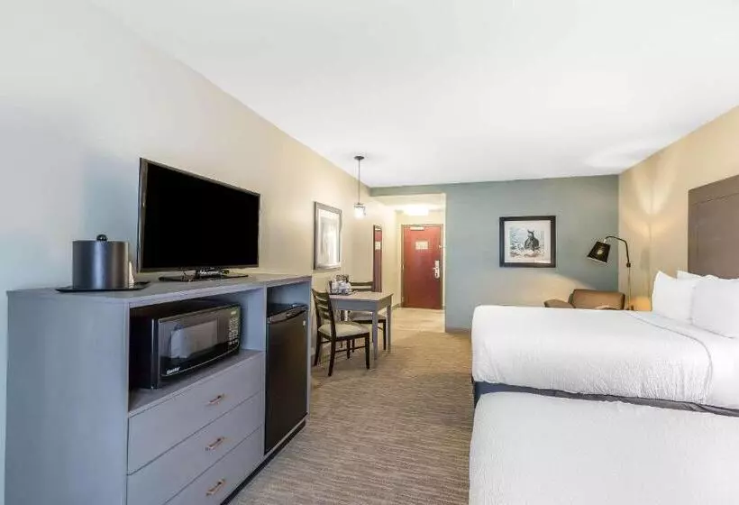 Marina Bay Hotel & Suites, Ascend Hotel Collection
