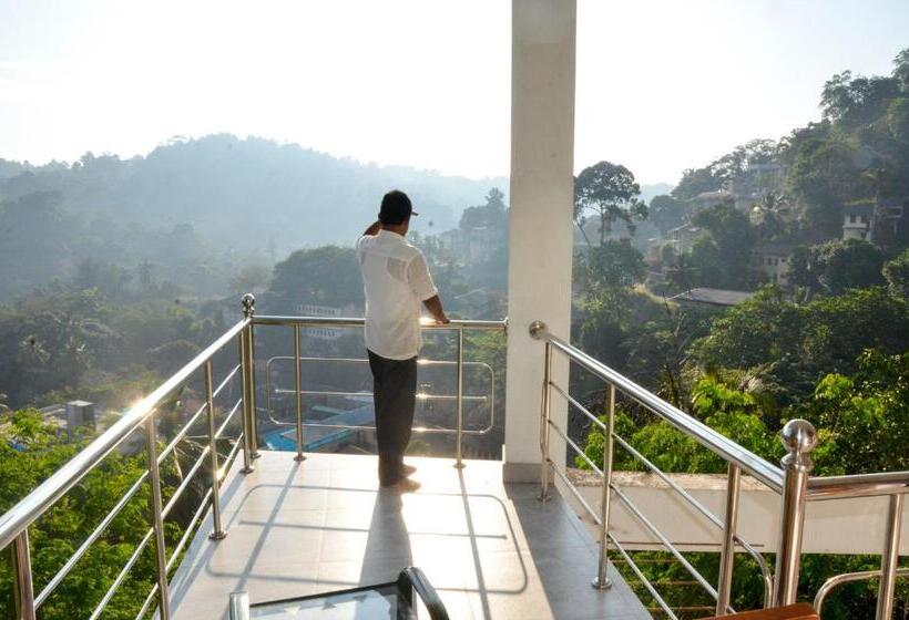 Pension Blinkbonnie Inn